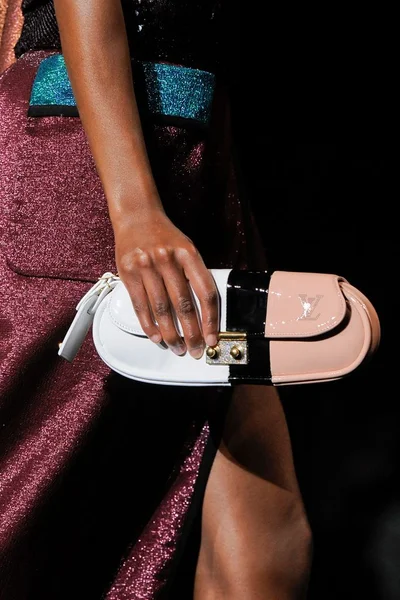 Look 36